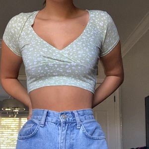 brandy melville top!